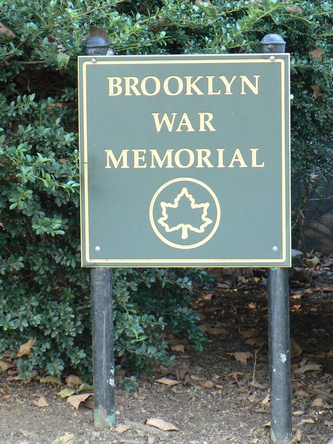 Brooklyn - Centre: Brooklyn War Memorial 209